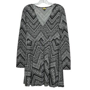 PRINCE & FOX Black White Geometric Print Long‎ Sleeve Wrap Dress M